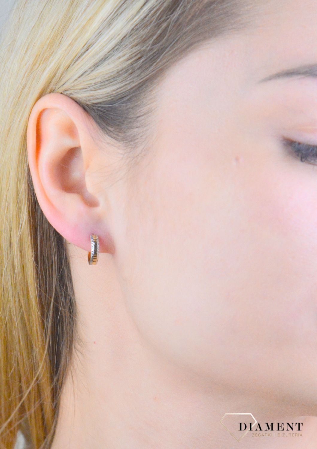 Kolczyki złote kółeczka grawerowane z białym złotem próba 375, KL 5186 375.jpg